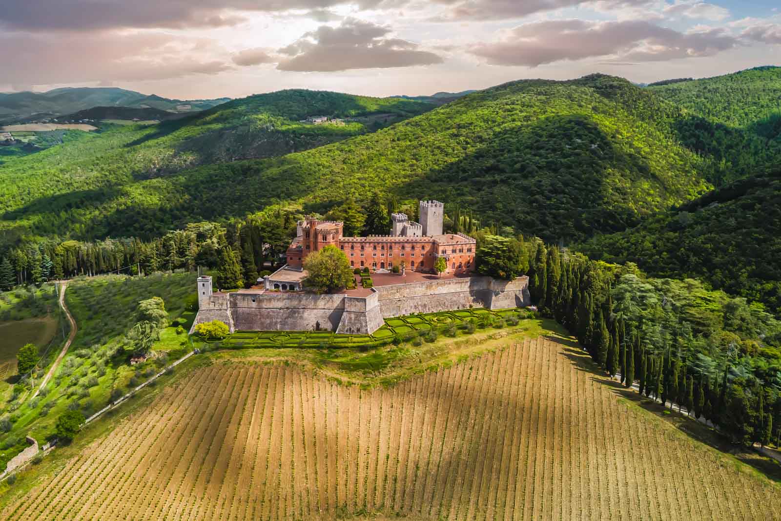 2024年にローマから15の最高の日帰り旅行