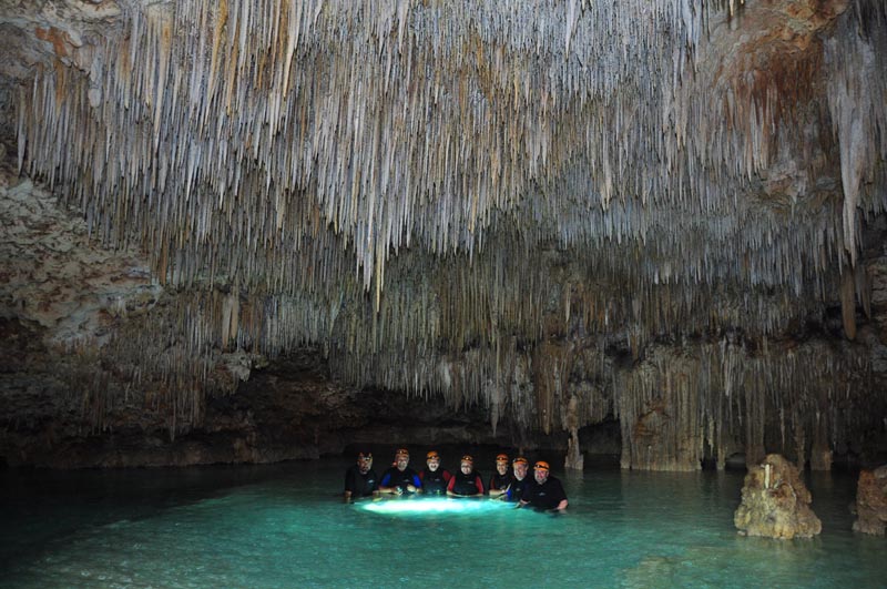 写真のセノーテ