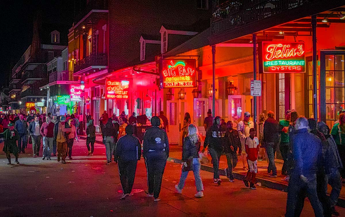 友達との20の最高のグループ旅行のアイデア（私のお気に入りの場所）