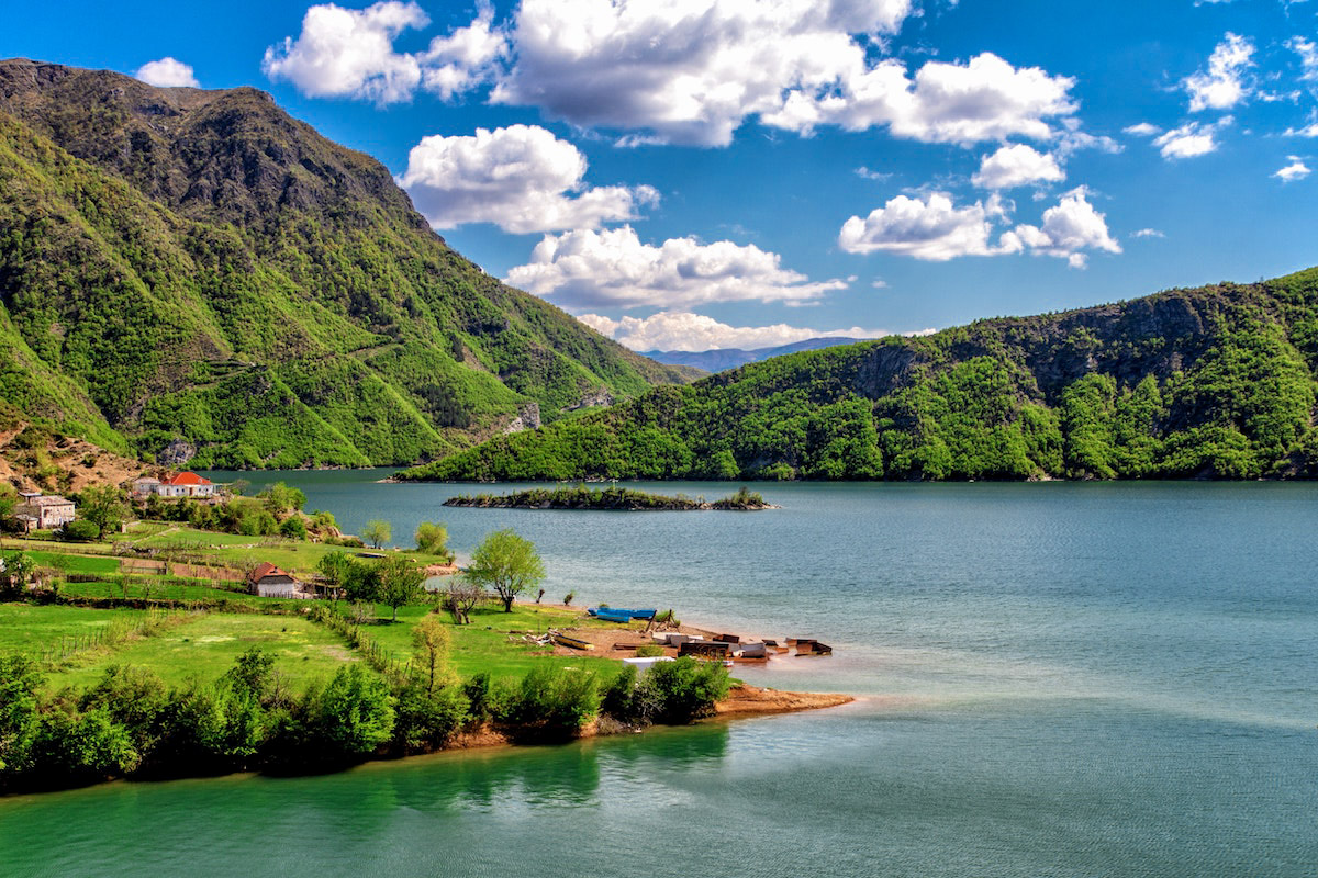 今年訪問するアルバニアで最も美しい場所（隠された宝石）