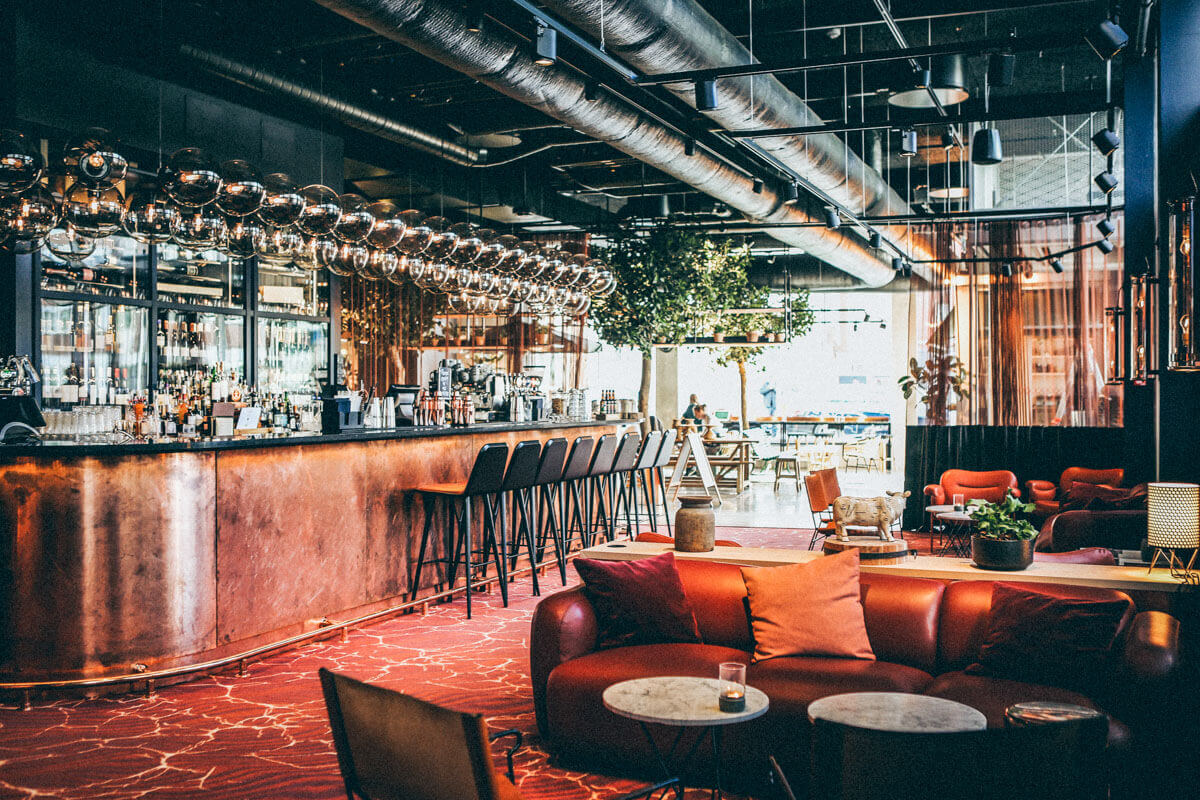 ケープコッドの22のユニークな食通レストラン（地元の食事）