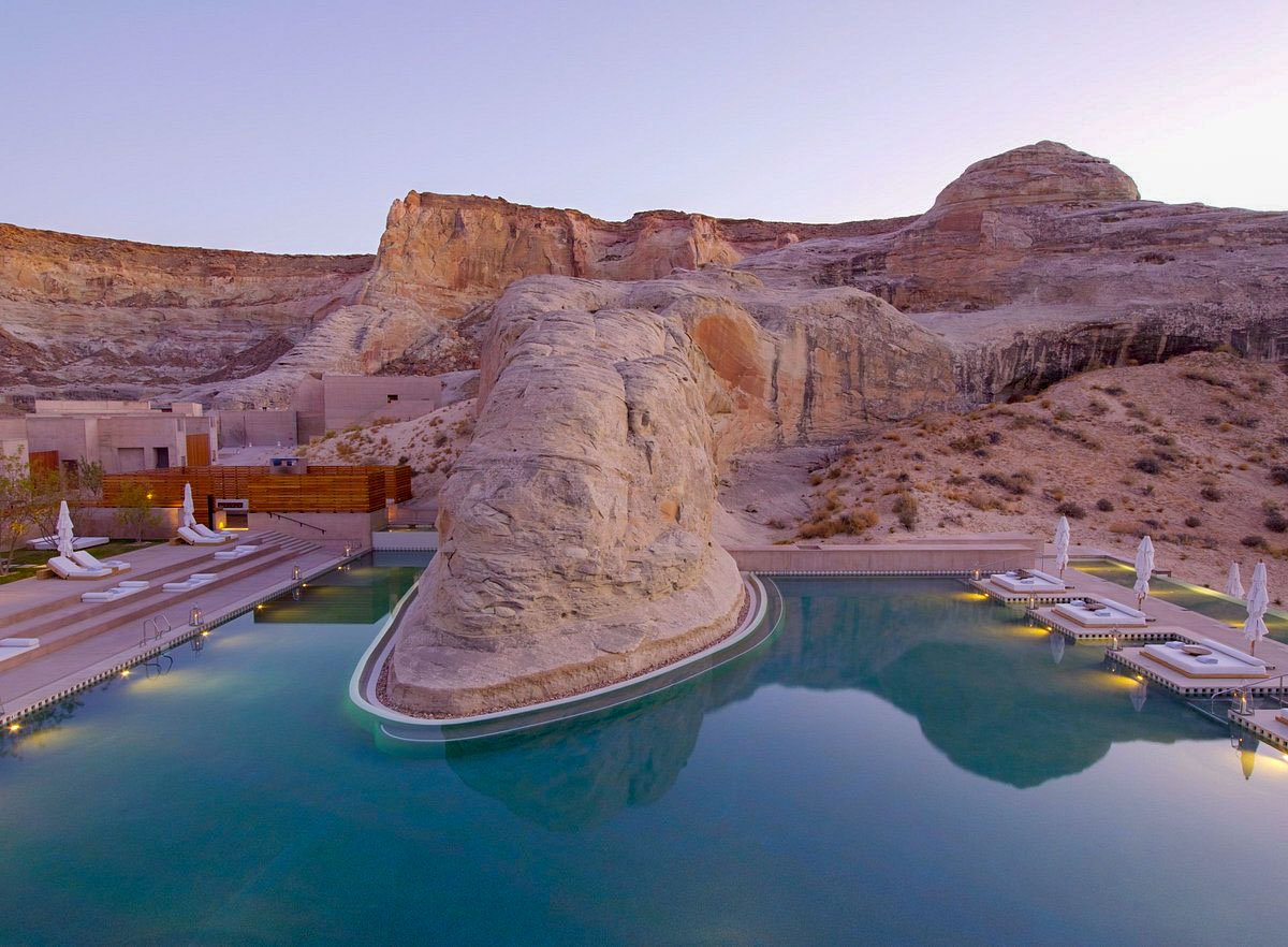 カップルのために米国の驚くほどロマンチックなスパリゾート