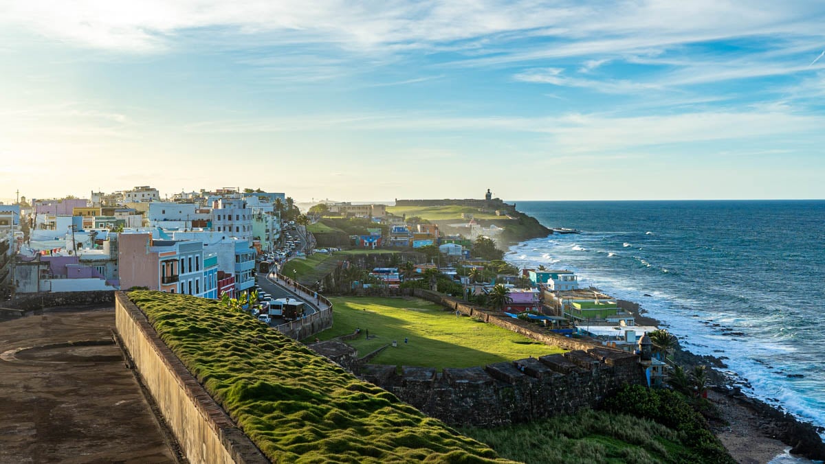 プエルトリコに訪れるのに最適な16の場所（2025年更新）