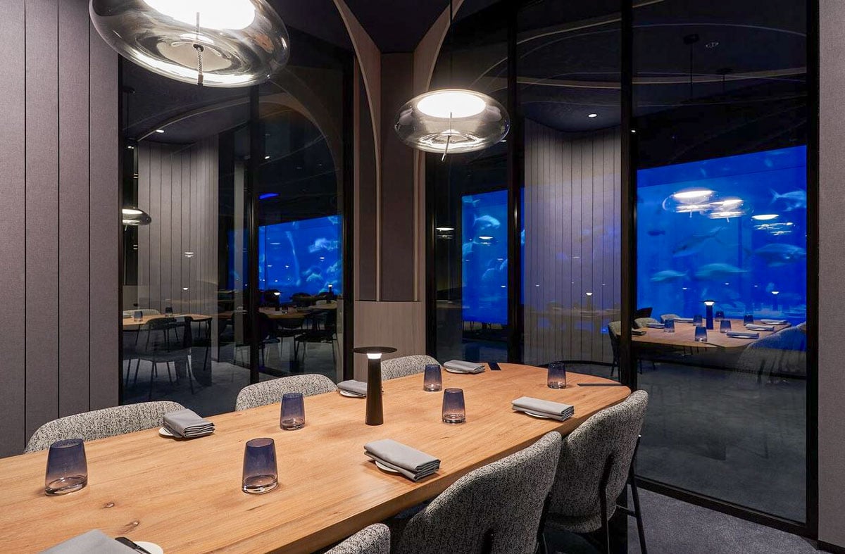 シンガポールで最もクールな食事場所:地元の宝石からトレンディなホットスポットまで