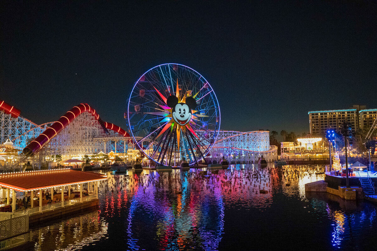 夜のアナハイムで12の驚くべきこと（2025ガイド）