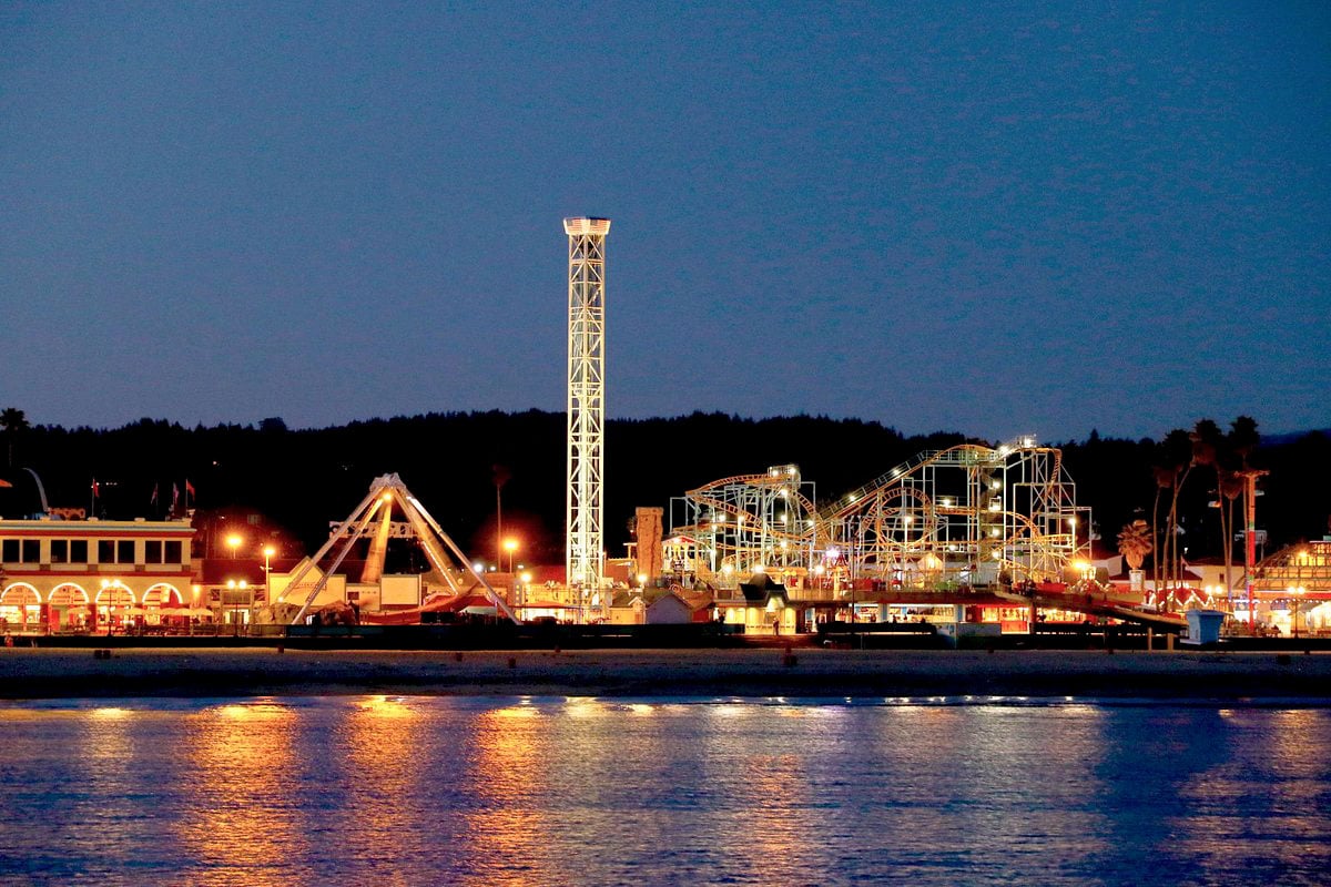 夜のサンタクルーズでやるべき12のワイルドなこと（＃5を見るまで待ってください！）