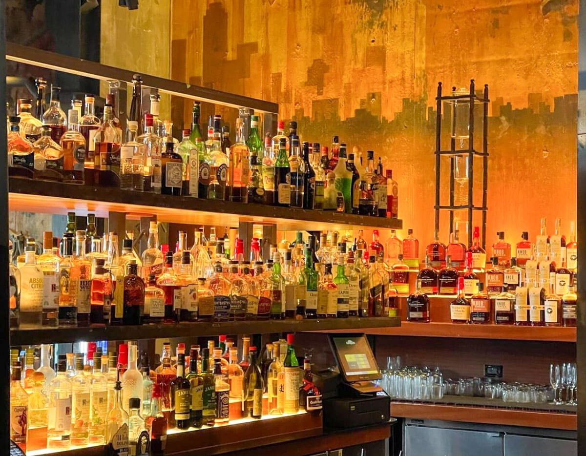 フロリダの19ユニークなレストラン：食べるのに最も涼しい場所は見逃すべきではありません