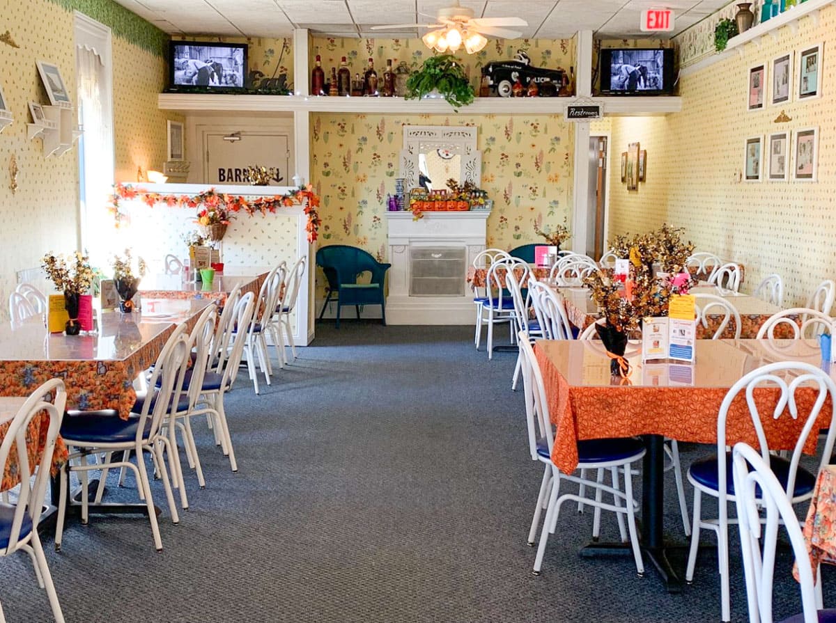 インディアナ州の20の楽しくユニークなレストラン：インディアナポリス、ブルーミントン +その他