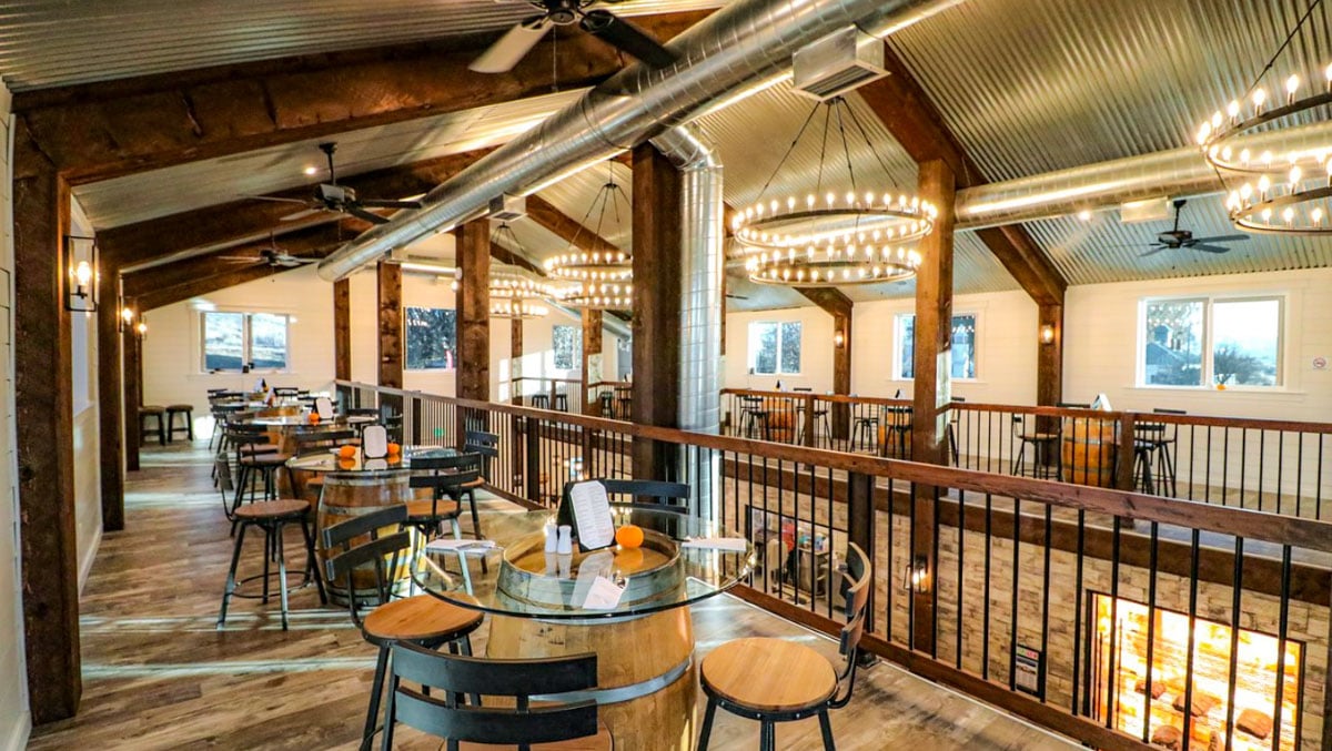 アイダホ州の22のユニークなレストラン：歴史的な宿からエチオピアのスパイスまで