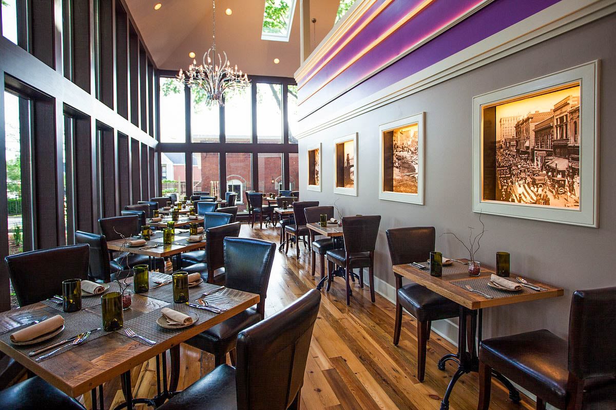 テネシー州の22のユニークなレストラン:ボランティア州で最も珍しい飲食店