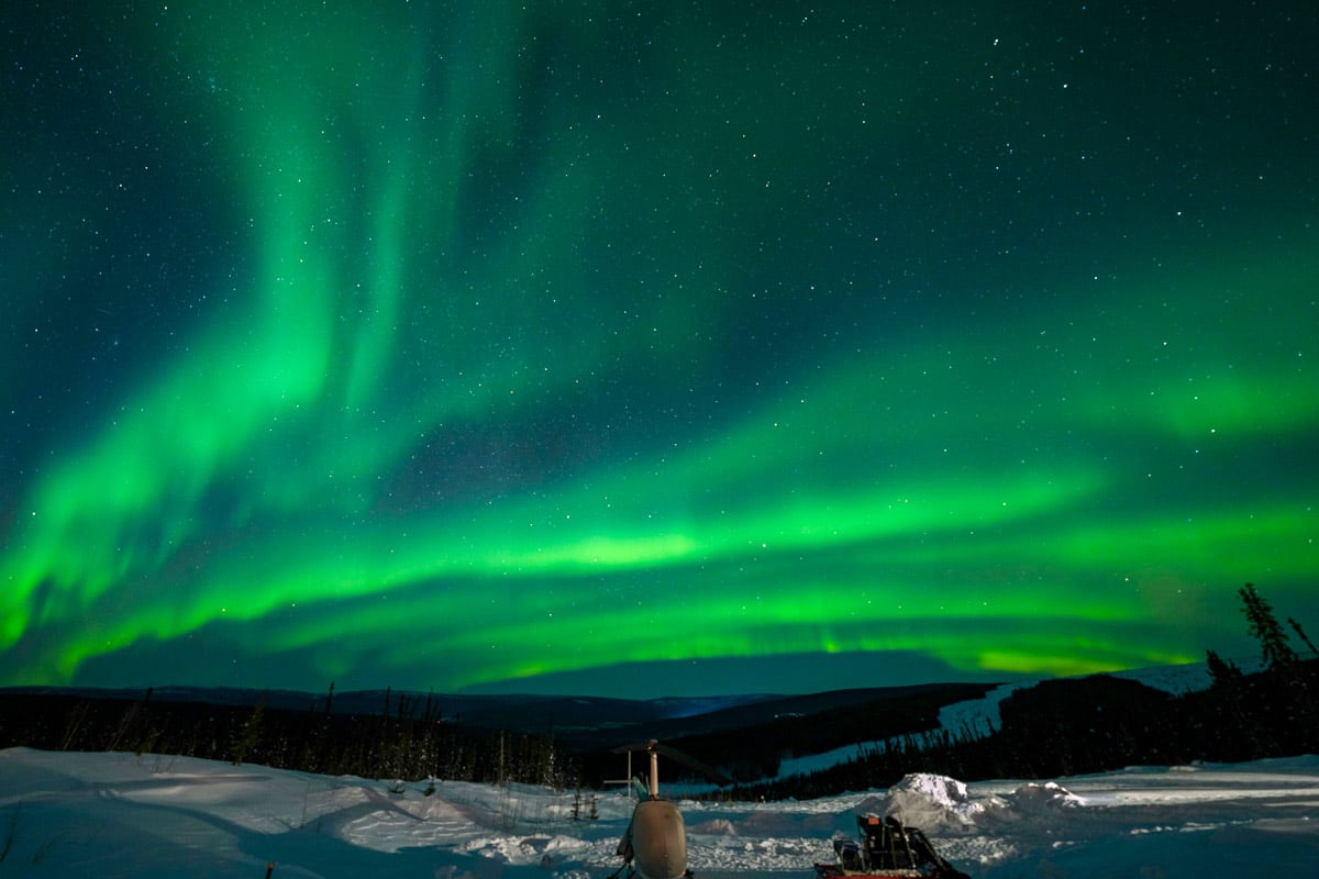 北米のオーロラを見るのに最適な12の場所(2025)