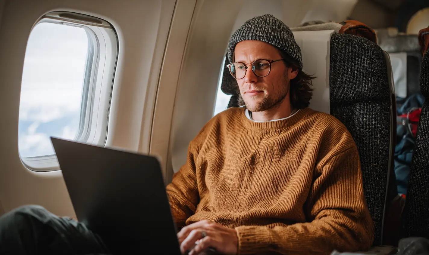 2025年に最速のWi-Fiを持つ航空会社（35,000フィートから働く人によってランク付け）