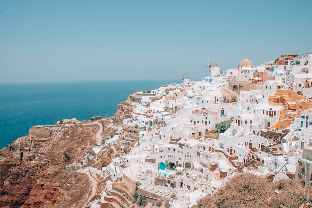 サントリーニの旅程：サントリーニで5日間過ごす方法（2024）