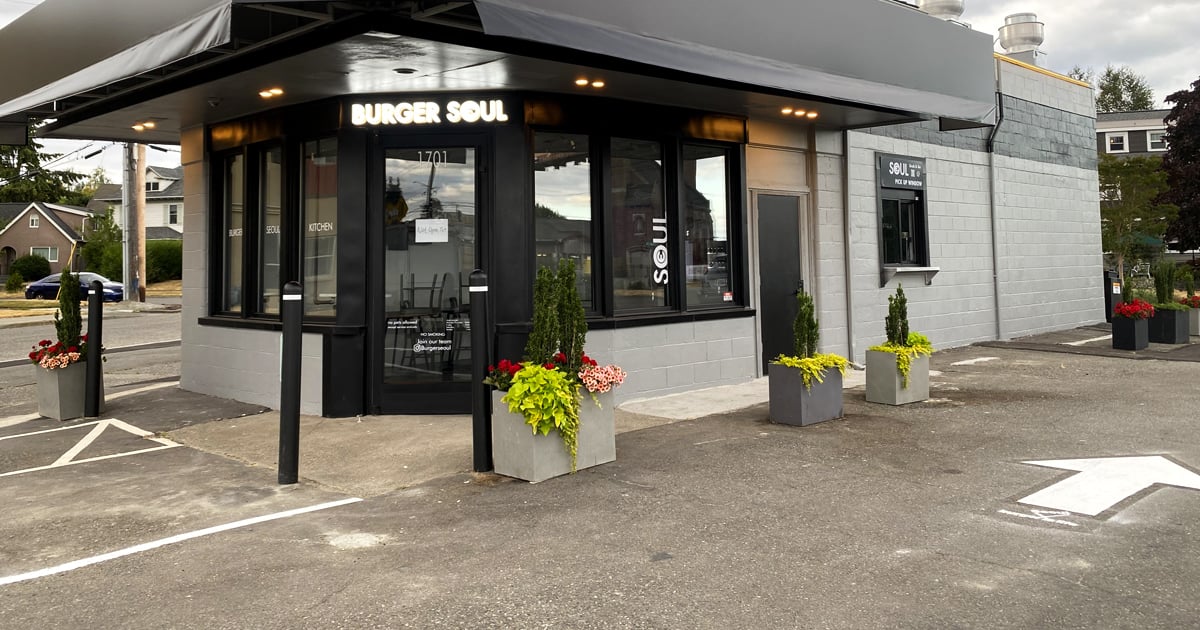 ワシントンにあるこのノーフリルのダイナーのチーズバーガーは、この世界のおいしいです