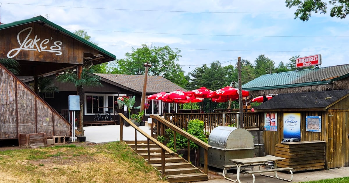 ウィスコンシン州にあるこの飾り気のないレストランでは、これまでに味わったことのない最高のチーズカードを提供しています