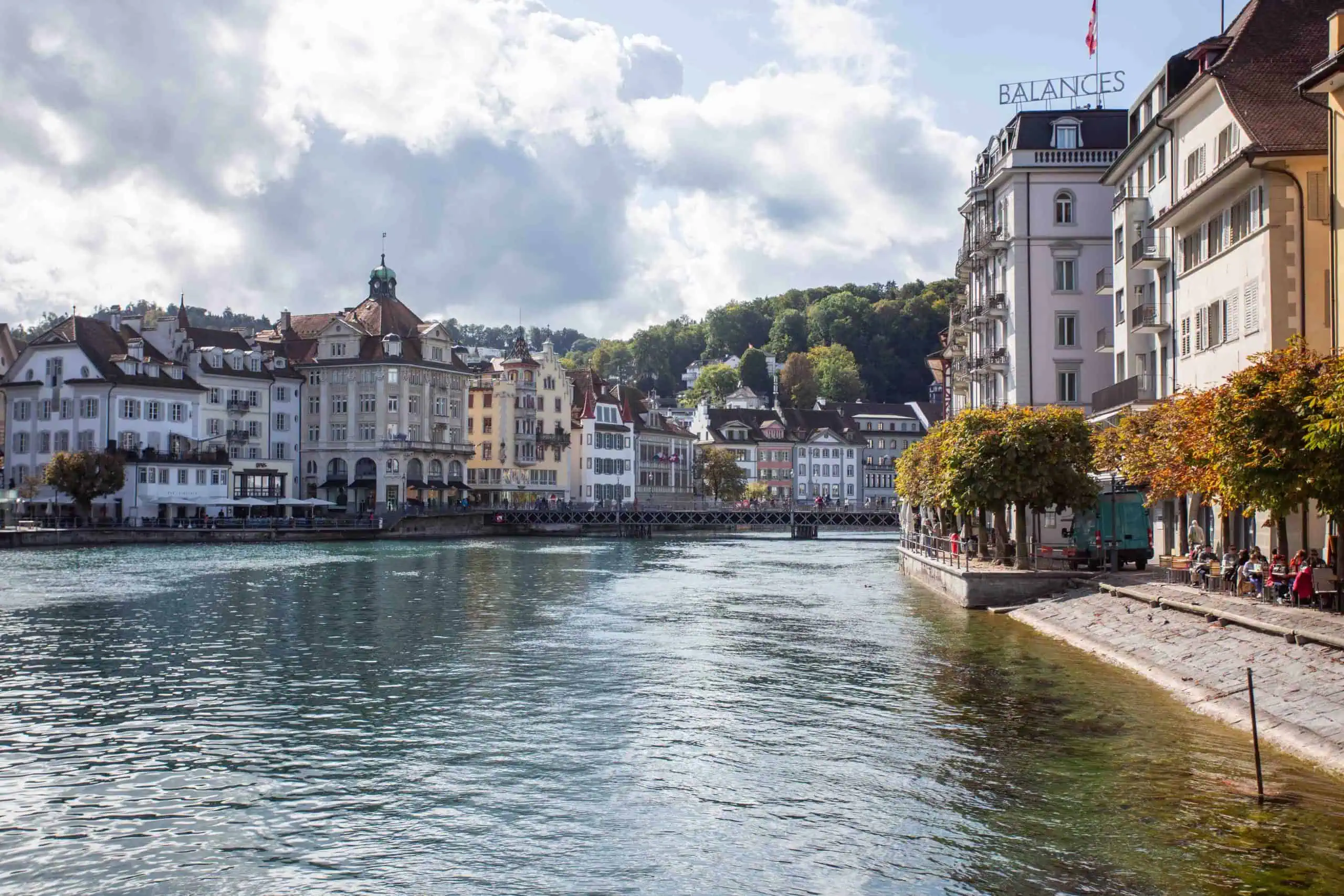 ドイツオーストリアスイスの旅程：10日間の道