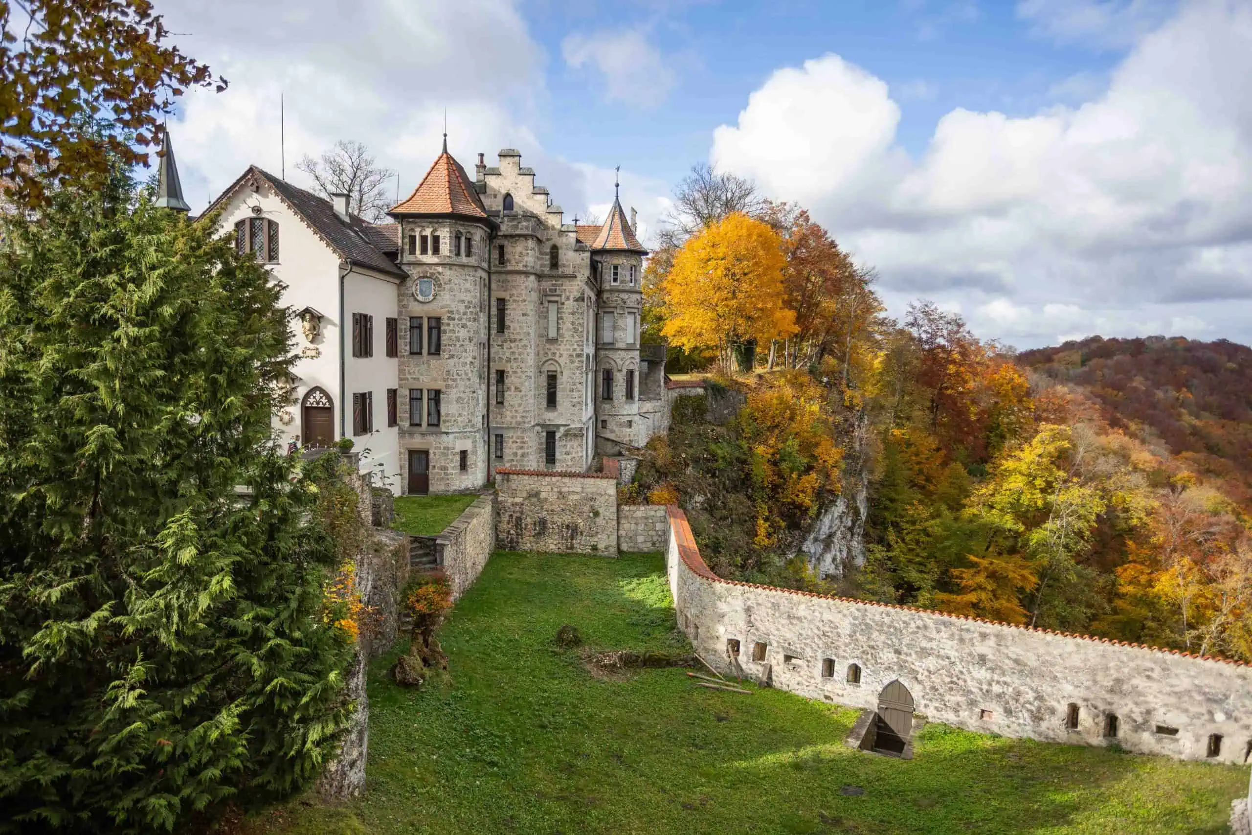 Stuttgartで2または3日：完璧な旅行のためのすべての旅程