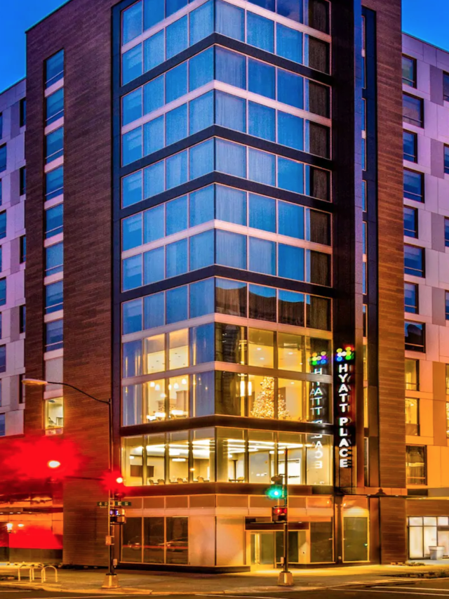 Four Seasons vs Hyatt：ポイント、報酬など