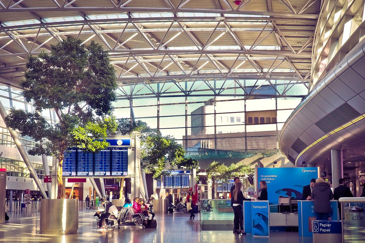 荷物なしで移動する方法（はい、それは可能です）