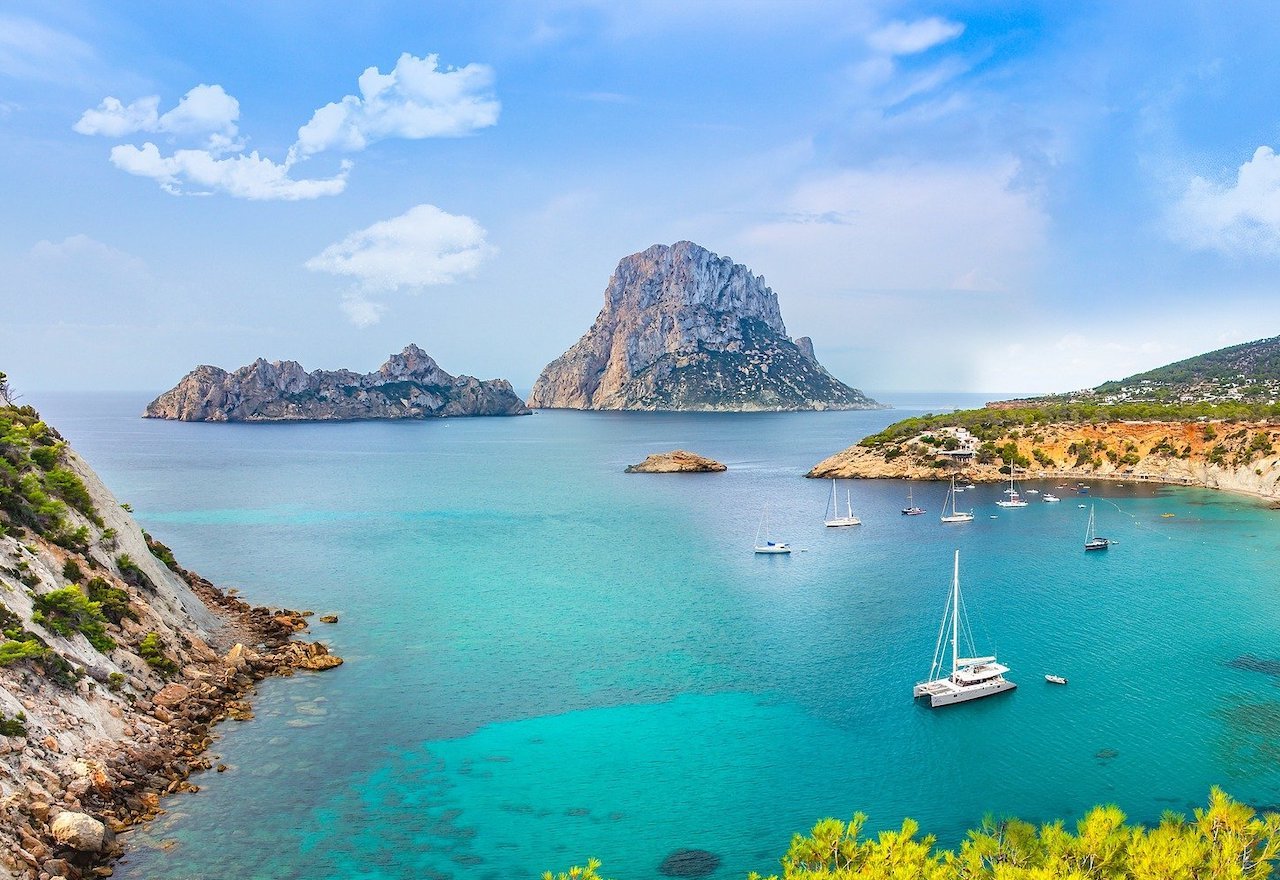 Ibiza Travel Guide