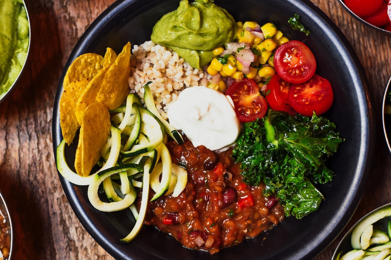 どんなレストランでもビーガンフードを注文する方法