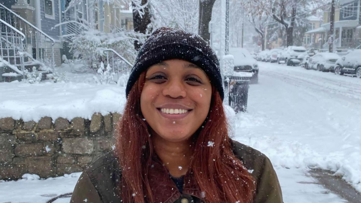 寒い月に夏をスキップしてDCにアクセスしてください