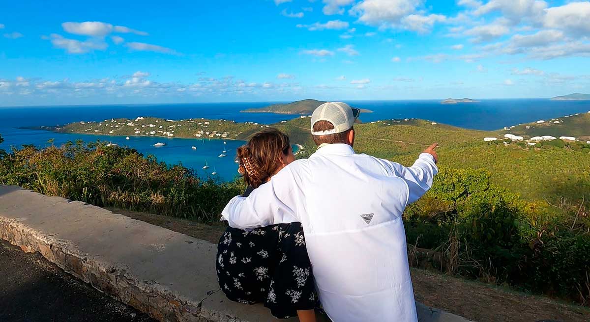 USVIのセントトーマスのどこに滞在するか（最高の場所とエリア）
