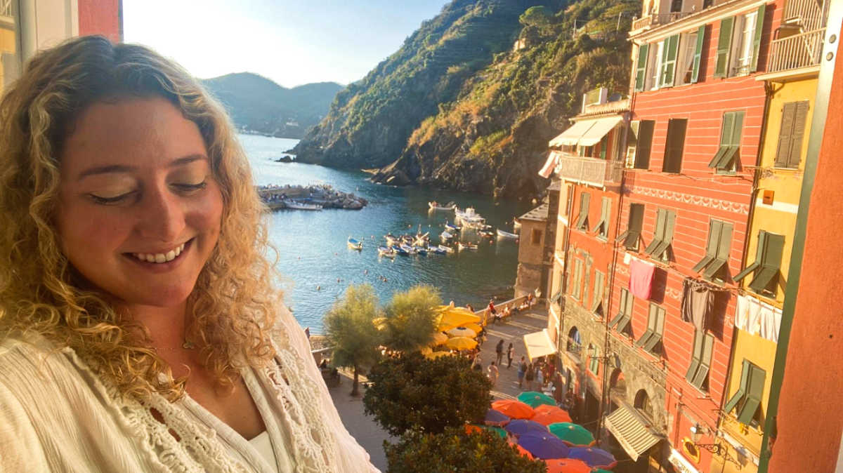 受け入れられたチャレンジ:巻き毛で旅行します