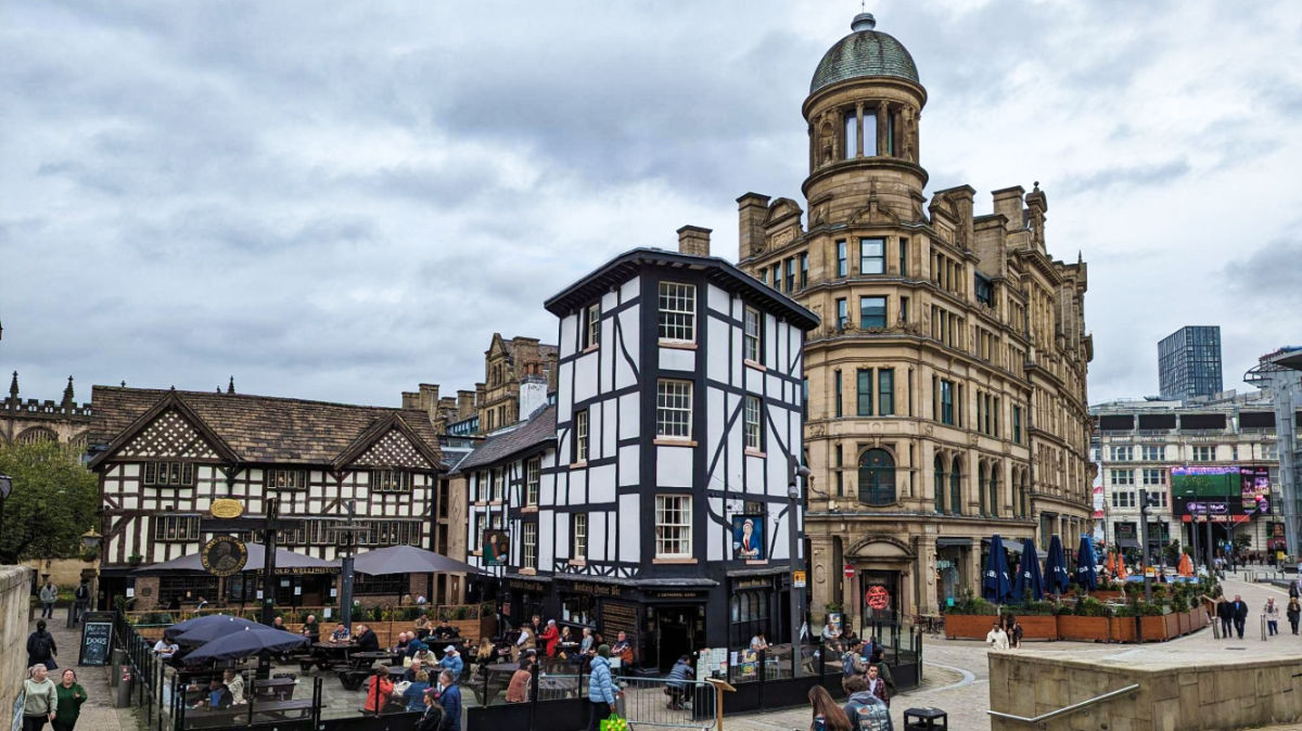 マンチェスターのどこに滞在するか（地元の地域による）