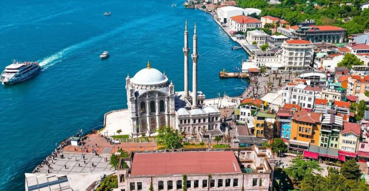 旅行バケツリストに追加する世界中の27の美しい都市