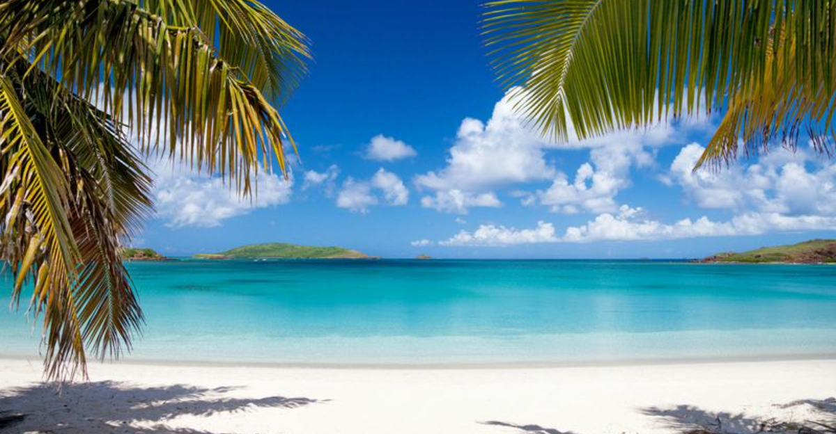 プエルトリコ沖のこの小さなカリブ海の島には、世界最高のビーチの1つがあります。パスポートは必要ありません