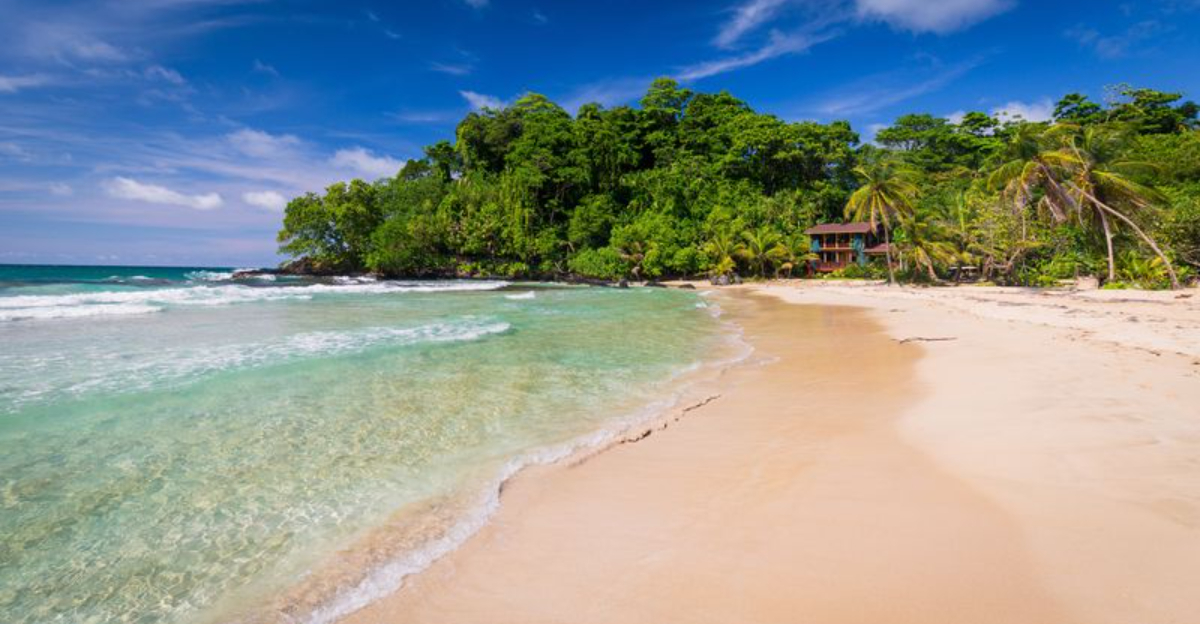 熱帯の脱出のように感じる24の過小評価されているビーチタウン