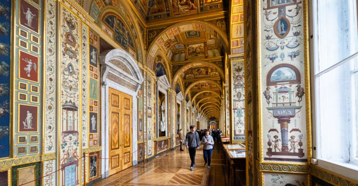 傑作と同じくらい雄大な8つのギャラリー