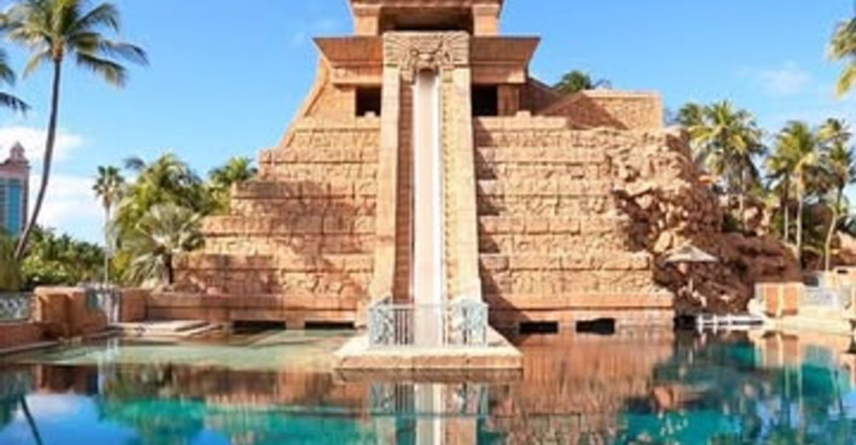 ランク：世界中の28の最も恐ろしい水がスライドする