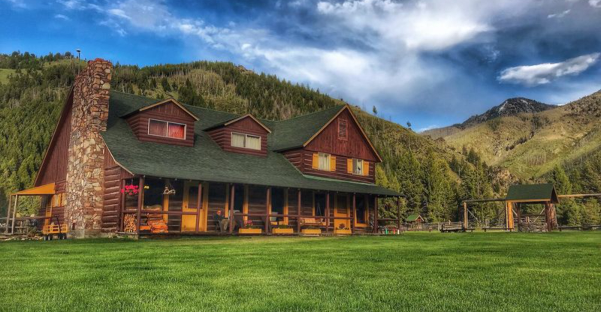 米国中の33のトップデュード牧場でサドルアップ