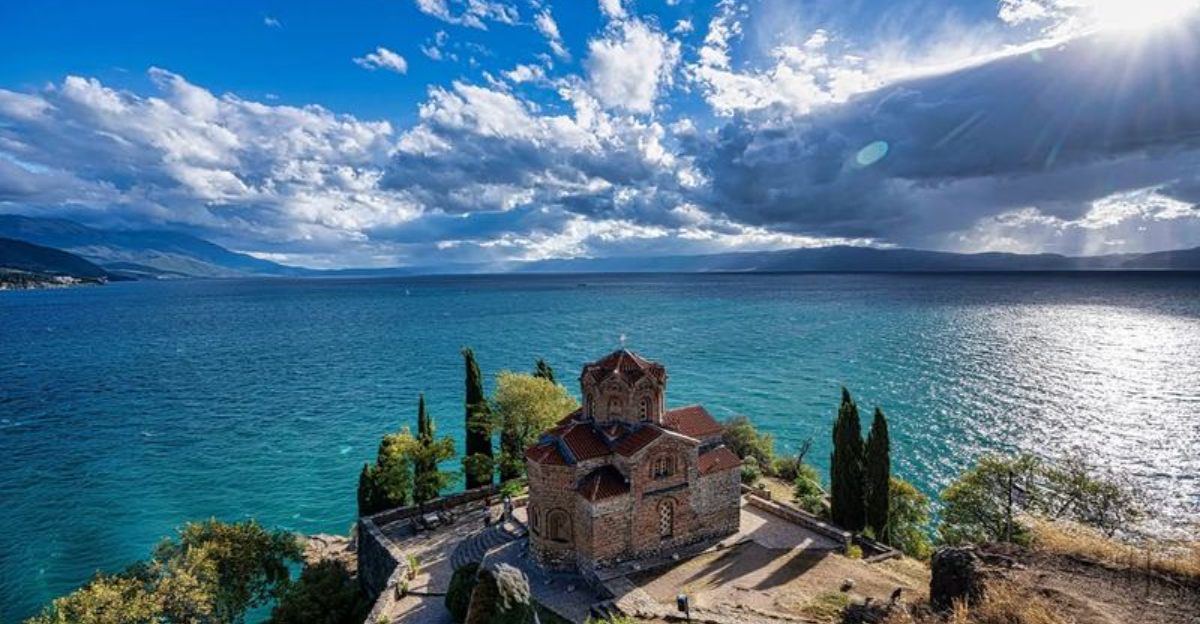 すべてのヨーロッパの国の究極のバケットリストの目的地