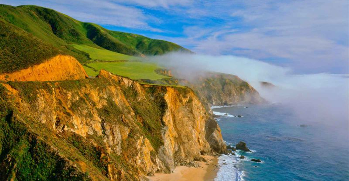 平和な脱出のためにカリフォルニアの15の隠されたビーチの町