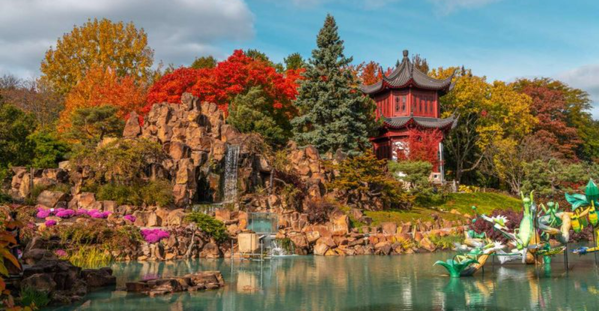 北米の10の壮大な都市と目に見えないミステリーをお楽しみください