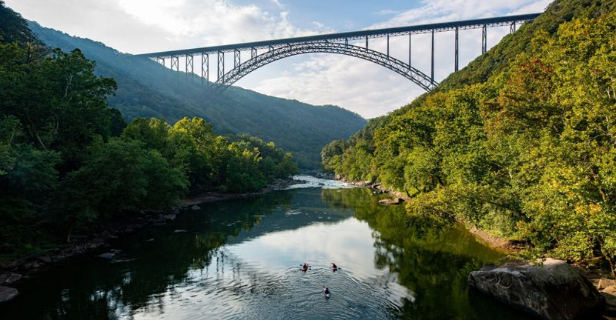 私は50州すべてに行ったことがあります。これらの10は必見です（さらに5つの宝石がスキップされました）