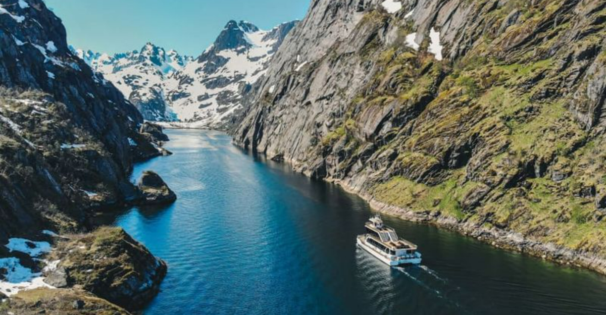 ノルウェーの秘密のフィヨルド：ガイランガーとソグネフヨルドを超えて