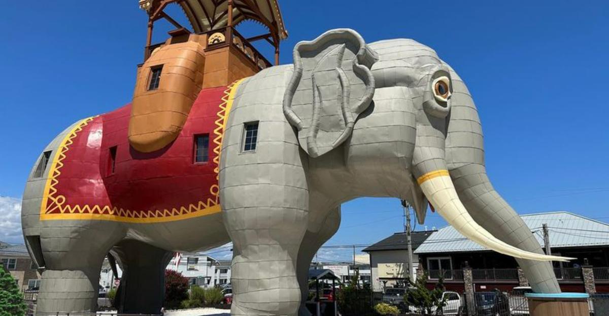 これらの13のビンテージロードサイドアトラクションは迂回する価値がありませんが、これらの10は必見です