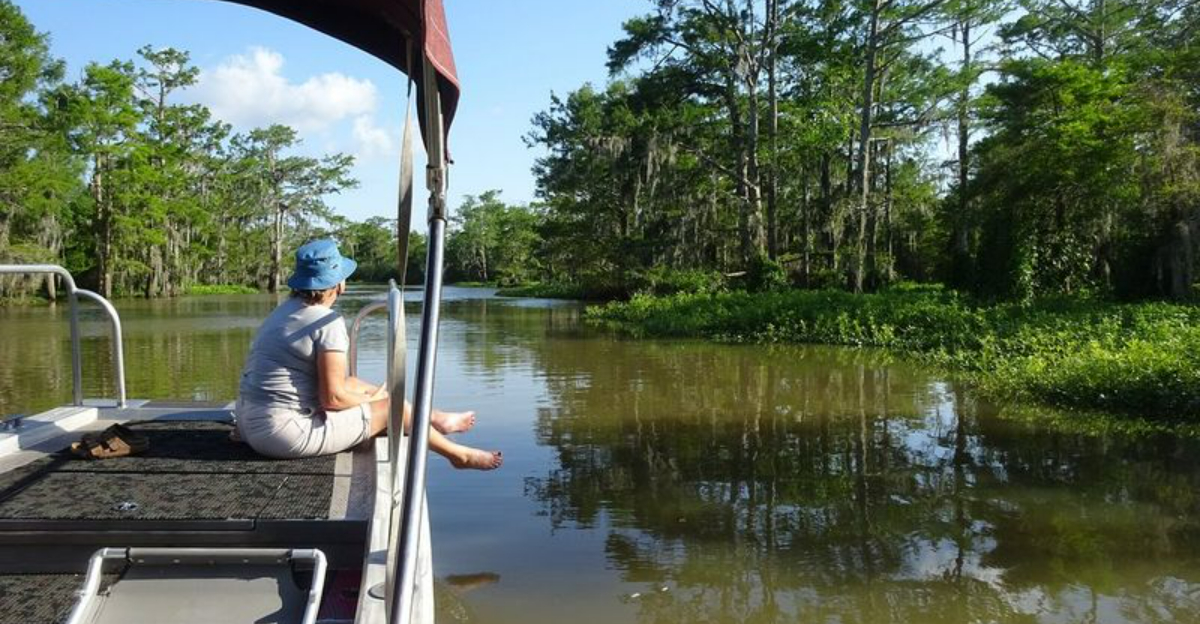 2025年の夏休みのための11のクールなルイジアナの町