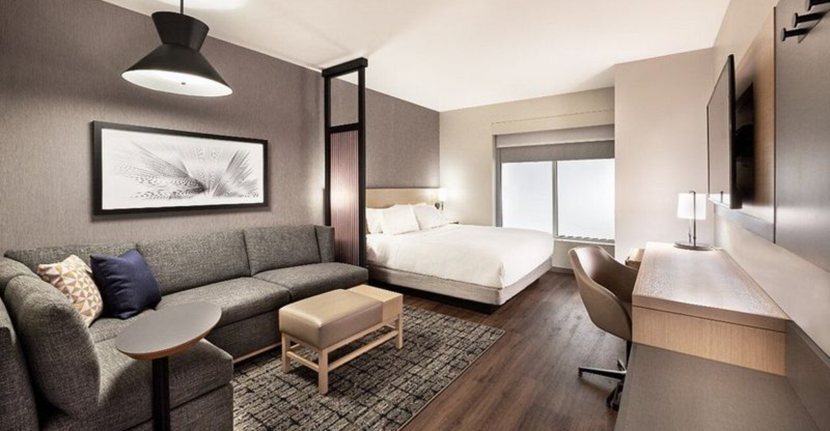 避けるべき11のホテルチェーンと、代わりに滞在する必要がある11