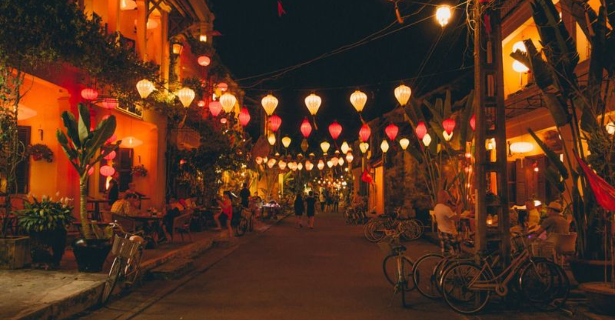 私は毎マイルごとに14の絶対にゴージャスな都市を訪れ、さらに13の都市を訪れました。