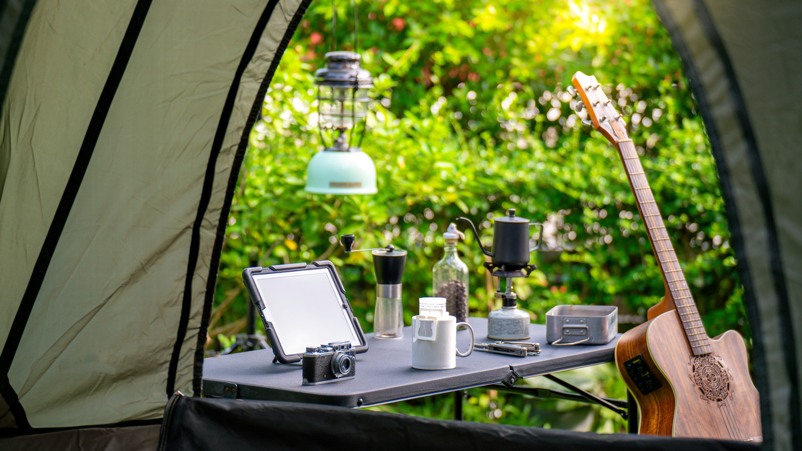 アウトドア冒険家の間で熱狂的な支持を集める高品質テント