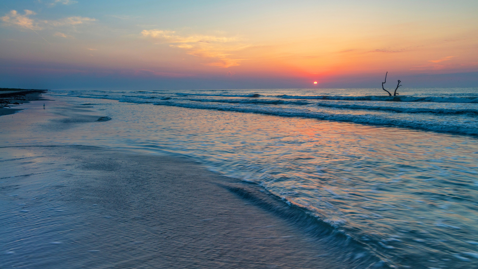 テキサスのこの遠隔国立海岸でのキャンプと魚