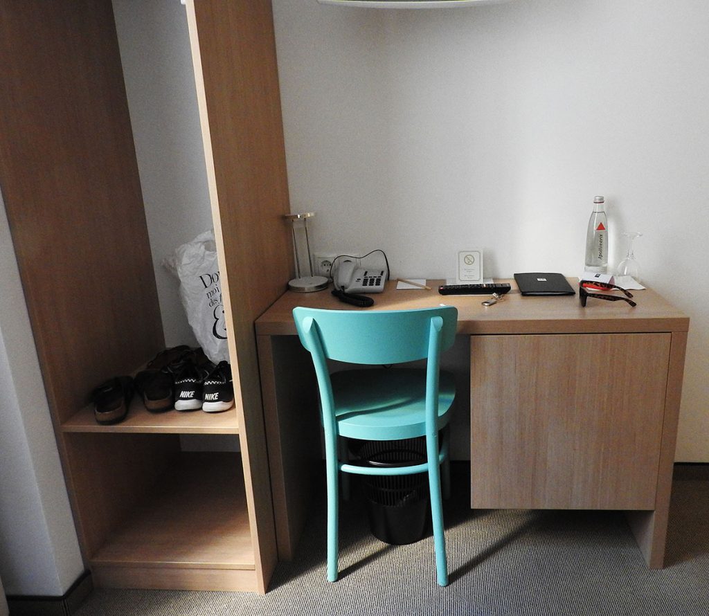 Work Space in Hotel 38 Berlin