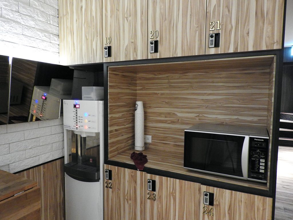 Basement Lounge at Poshpacker Hostel in Taipei, Taiwan