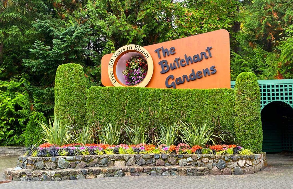 Butchart Gardens Entrance in Autumn in Victoria Canada