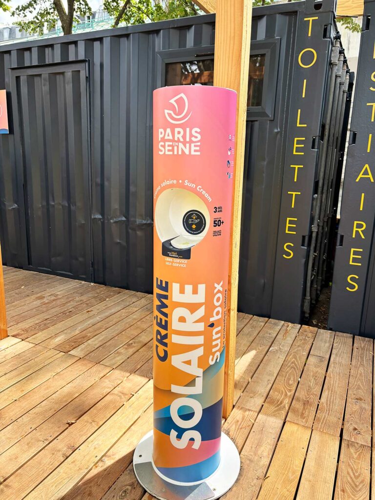 Sunscreen and Toilets at Paris Plage